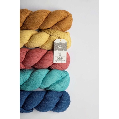 Awa DK - 55% Baby Alpaca / 26% Merino Wool / 19% Pima Cotton